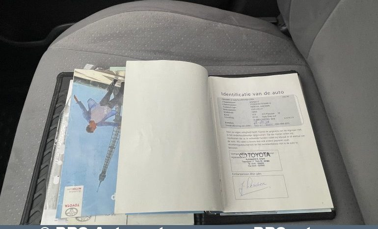 Toyota Prius 1.5 Hybrid Automatas 2005 full