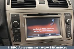 Toyota Avensis Combi 2.2 D-4D Executive Automatas 2015 full
