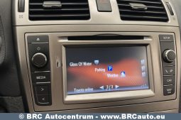 Toyota Avensis Combi 2.2 D-4D Executive Automatas 2015 full