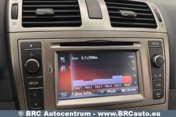 Toyota Avensis Combi 2.2 D-4D Executive Automatas 2015 full