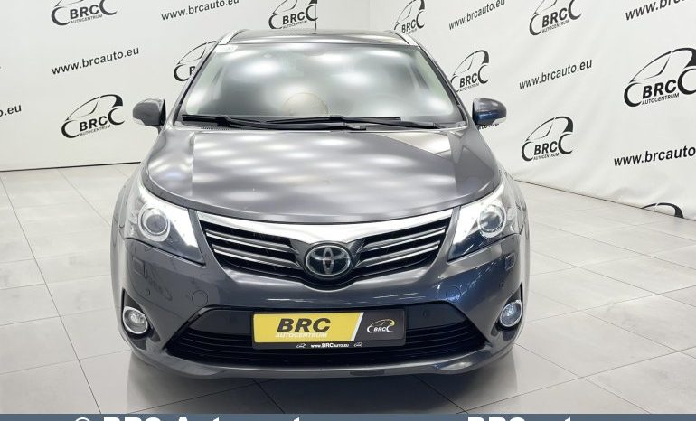 Toyota Avensis Combi 2.2 D-4D Executive Automatas 2015 full