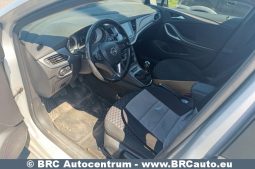 Opel Astra 1.6 CDTi Sports Tourer 2018 full
