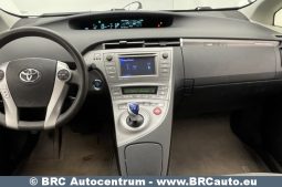 Toyota Prius 1.8 Plug-in Hybrid Automatas 2014 full