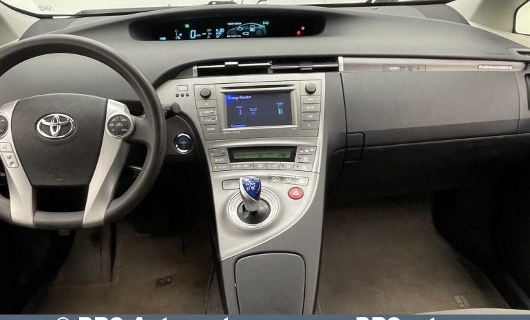Toyota Prius 1.8 Plug-in Hybrid Automatas 2014 full