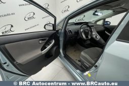 Toyota Prius 1.8 Plug-in Hybrid Automatas 2014 full