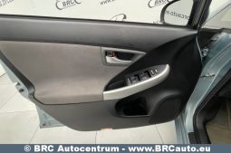 Toyota Prius 1.8 Plug-in Hybrid Automatas 2014 full