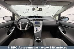 Toyota Prius 1.8 Plug-in Hybrid Automatas 2014 full