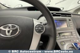 Toyota Prius 1.8 Plug-in Hybrid Automatas 2014 full