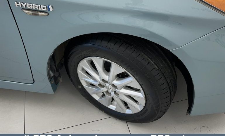 Toyota Prius 1.8 Plug-in Hybrid Automatas 2014 full