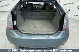 Toyota Prius 1.8 Plug-in Hybrid Automatas 2014 full