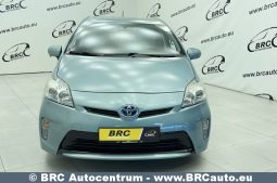 Toyota Prius 1.8 Plug-in Hybrid Automatas 2014 full