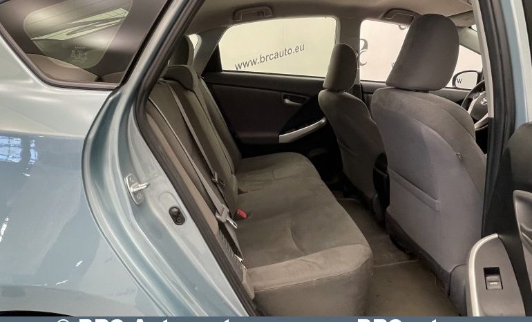 Toyota Prius 1.8 Plug-in Hybrid Automatas 2014 full