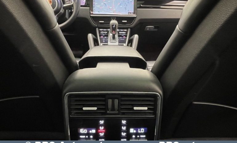 Porsche Cayenne Automatas 2017 full