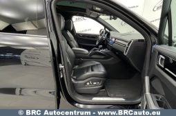Porsche Cayenne Automatas 2017 full