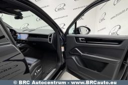 Porsche Cayenne Automatas 2017 full