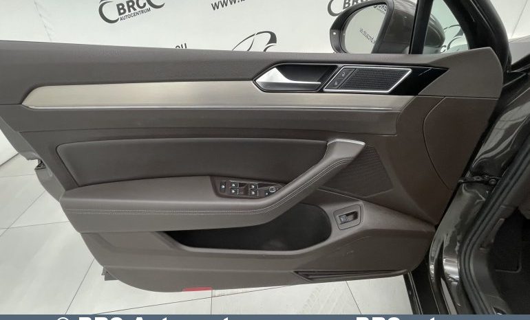 Volkswagen Passat Variant 2.0 TDI DSG 2015 full