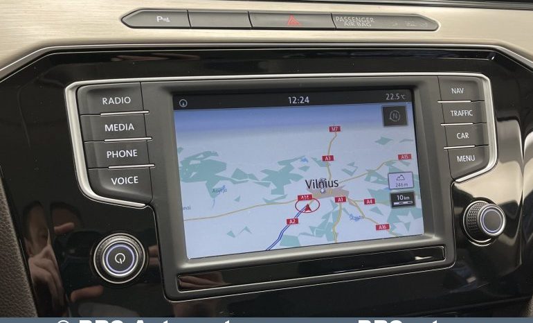 Volkswagen Passat Variant 2.0 TDI DSG 2015 full