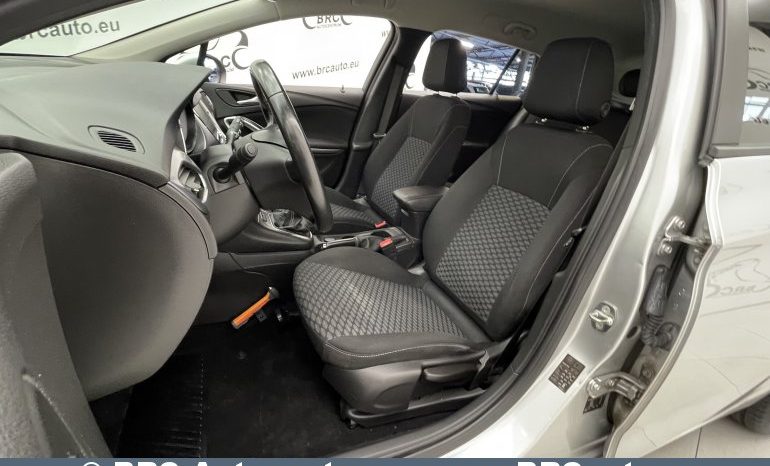 Opel Astra 1.6 CDTi Sports Tourer 2018 full