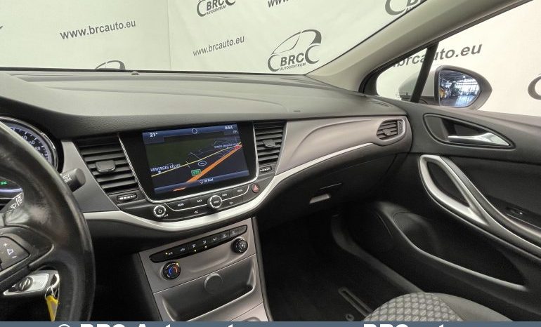 Opel Astra 1.6 CDTi Sports Tourer 2018 full