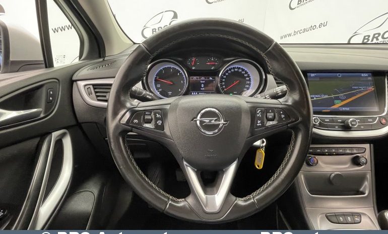 Opel Astra 1.6 CDTi Sports Tourer 2018 full