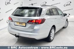 Opel Astra 1.6 CDTi Sports Tourer 2018 full
