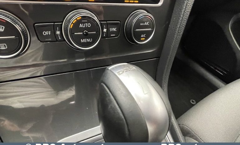 Volkswagen Golf 1.6 TDI Automatas 2017 full