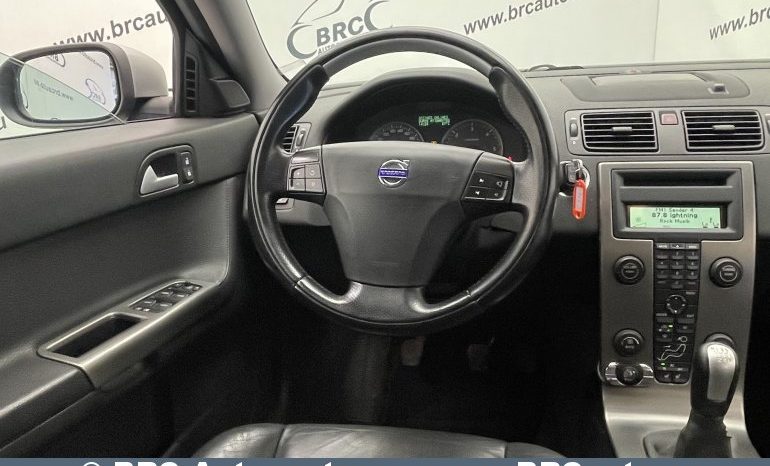 Volvo V50 2.0 D 2006 full