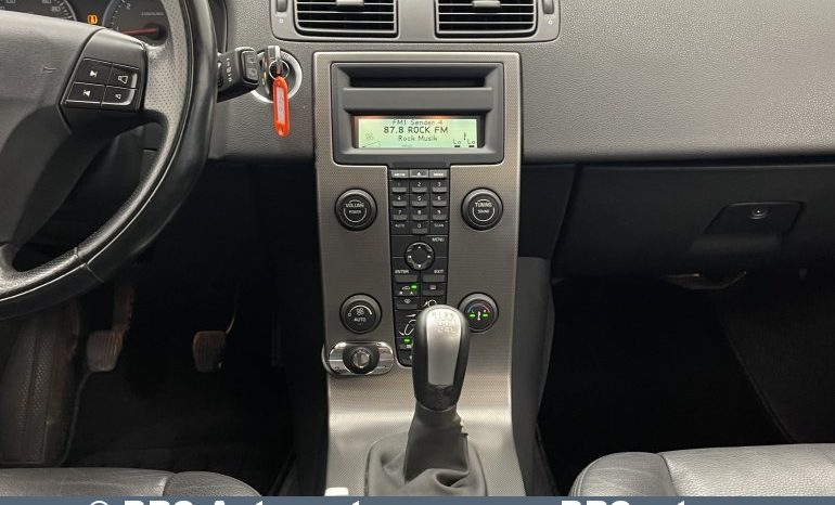 Volvo V50 2.0 D 2006 full