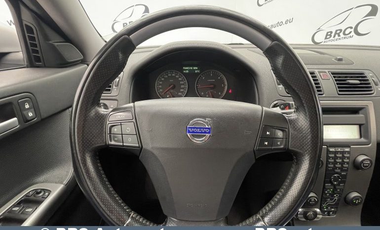 Volvo V50 2.0 D 2006 full