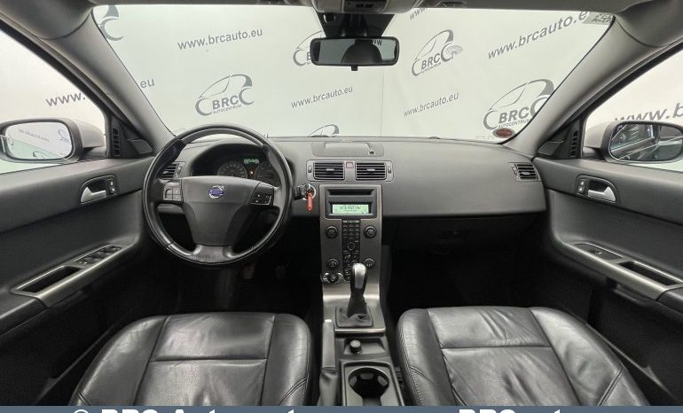 Volvo V50 2.0 D 2006 full