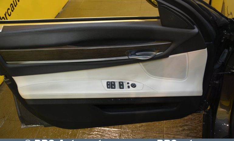 BMW 740 xDrive Automatas 2012 full