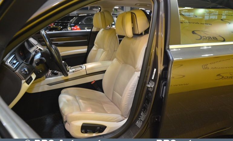 BMW 740 xDrive Automatas 2012 full