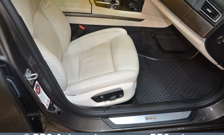 BMW 740 xDrive Automatas 2012 full
