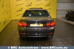 BMW 740 xDrive Automatas 2012 full