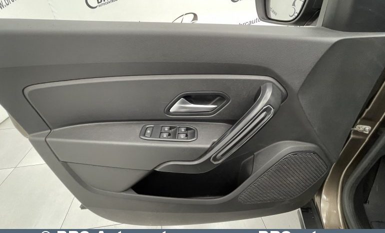 Dacia Duster 1.6i SCe 4×4 2019 full