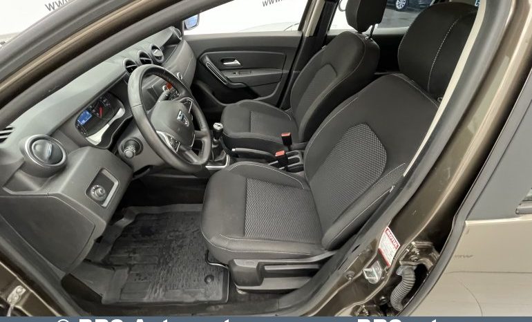 Dacia Duster 1.6i SCe 4×4 2019 full