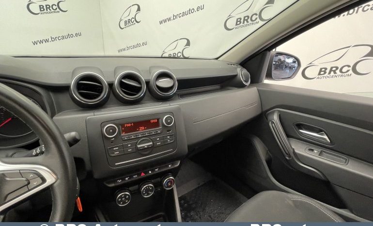 Dacia Duster 1.6i SCe 4×4 2019 full