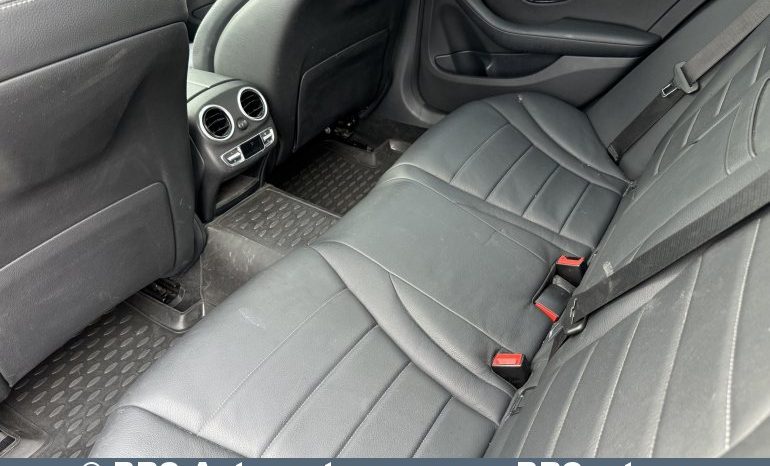 Mercedes-Benz C 200 T 2017 full