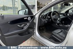 Mercedes-Benz C 200 T 2017 full