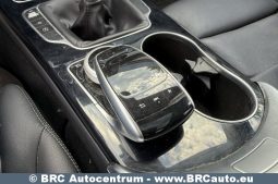 Mercedes-Benz C 200 T 2017 full