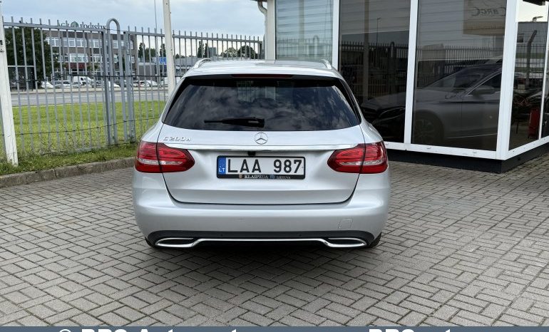 Mercedes-Benz C 200 T 2017 full