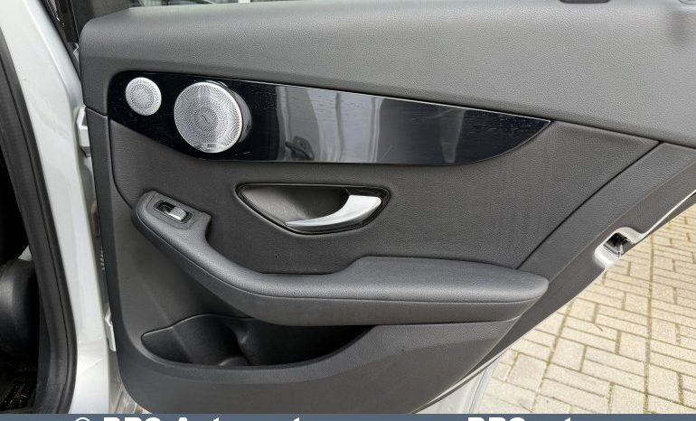 Mercedes-Benz C 200 T 2017 full