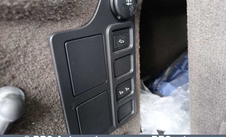 Land Rover Discovery 3.0 HSE Sd6 Automatas 2019 full
