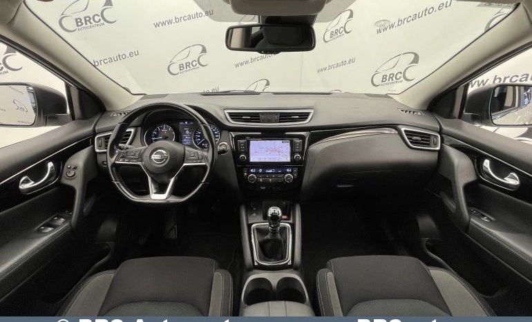 Nissan Qashqai 1.3 DIG-T 2020 full