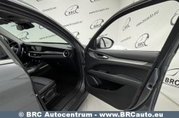 Alfa Romeo Stelvio 2.2d Automatas 2019 full
