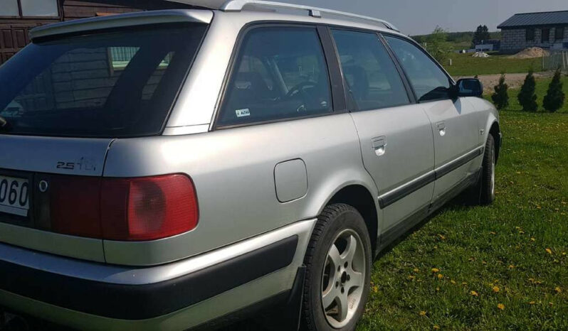 Naudoti 1992 Audi 100 full