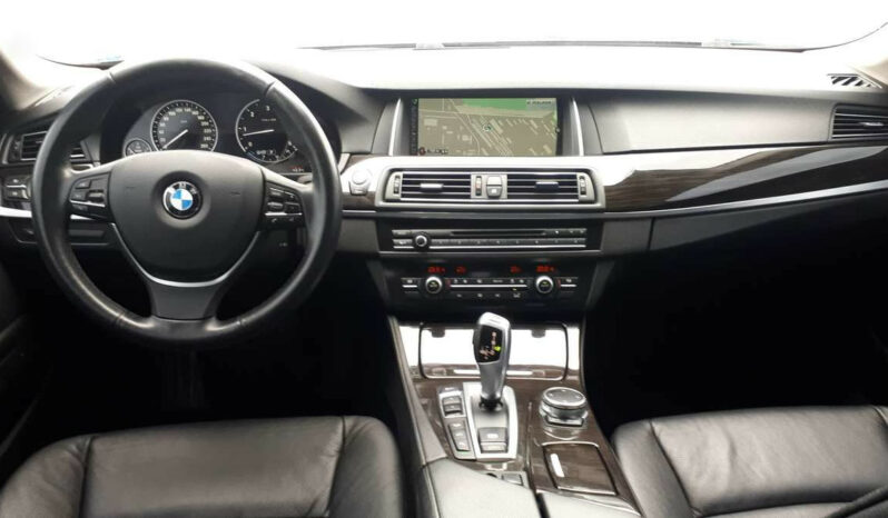 Naudoti 2013 BMW 530 full