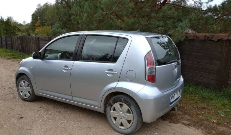Naudoti 2005 Daihatsu Sirion full