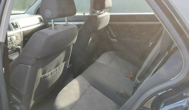 Naudoti 2005 Opel Vectra full