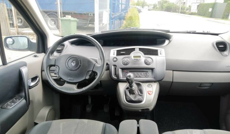 Naudoti 2005 Renault Scenic full